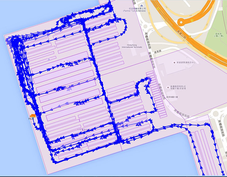 vehicles traces on gps tracking software